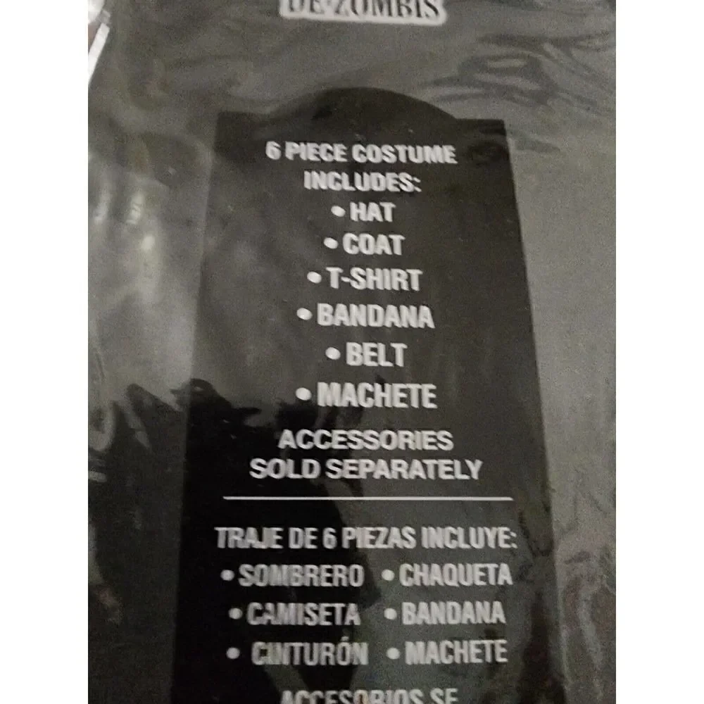 CostumesUSA Bloody Zombie Slayer Costume 4 pc Boys Size M 8-10